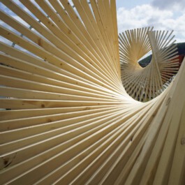 scenography & spatial strategies