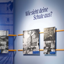 scenography & spatial strategies